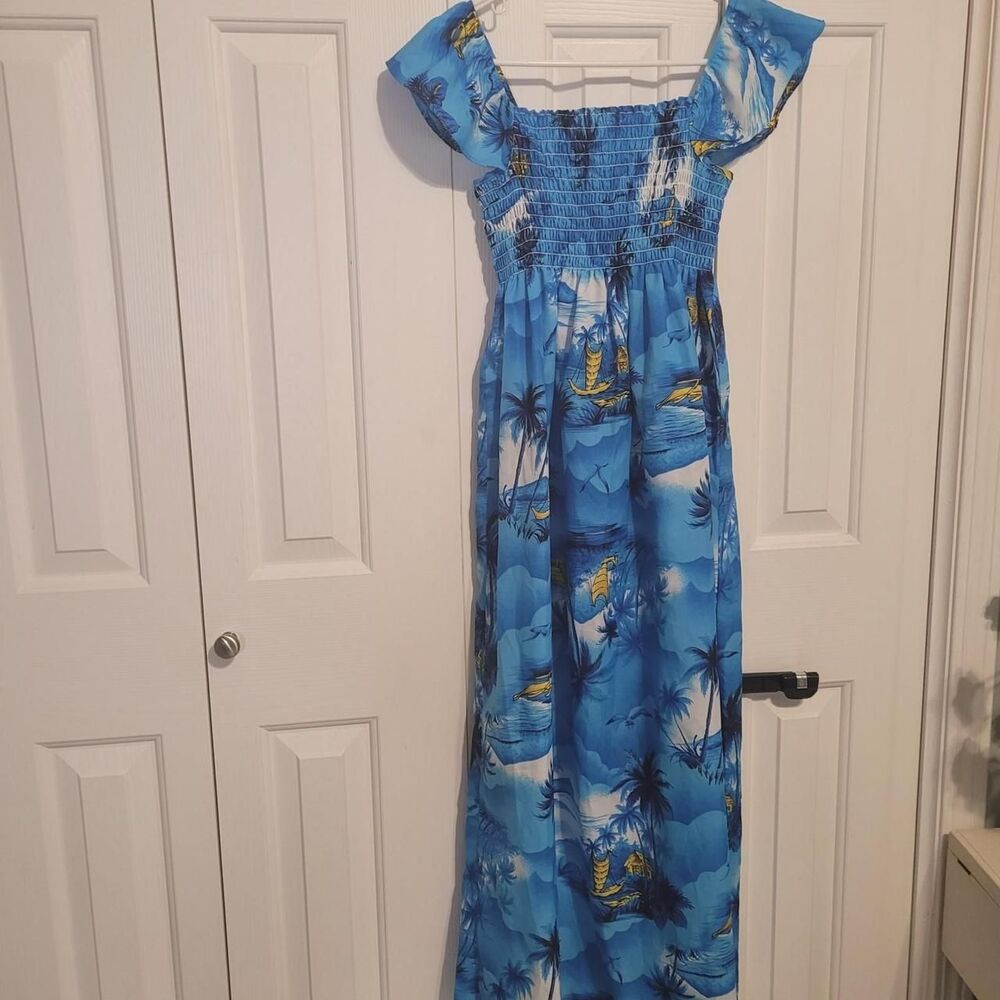 Shoreline-clothing Women's multi Dress